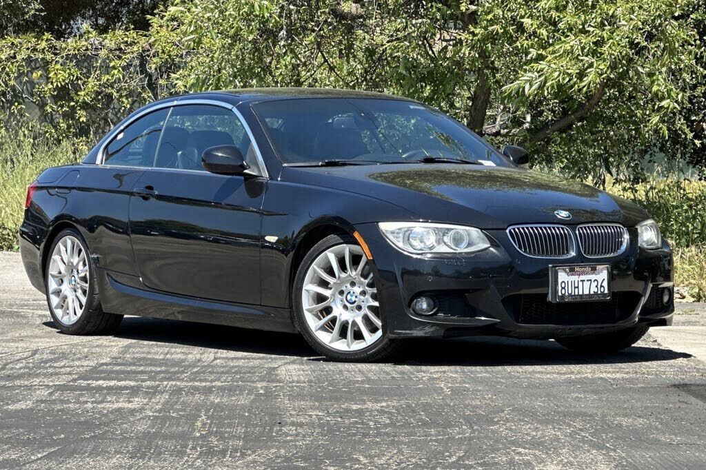 2012 BMW 3 Series