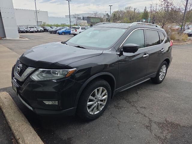 2017 NISSAN Rogue