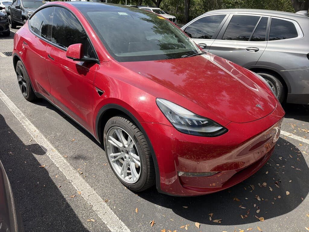 2021 TESLA Model Y