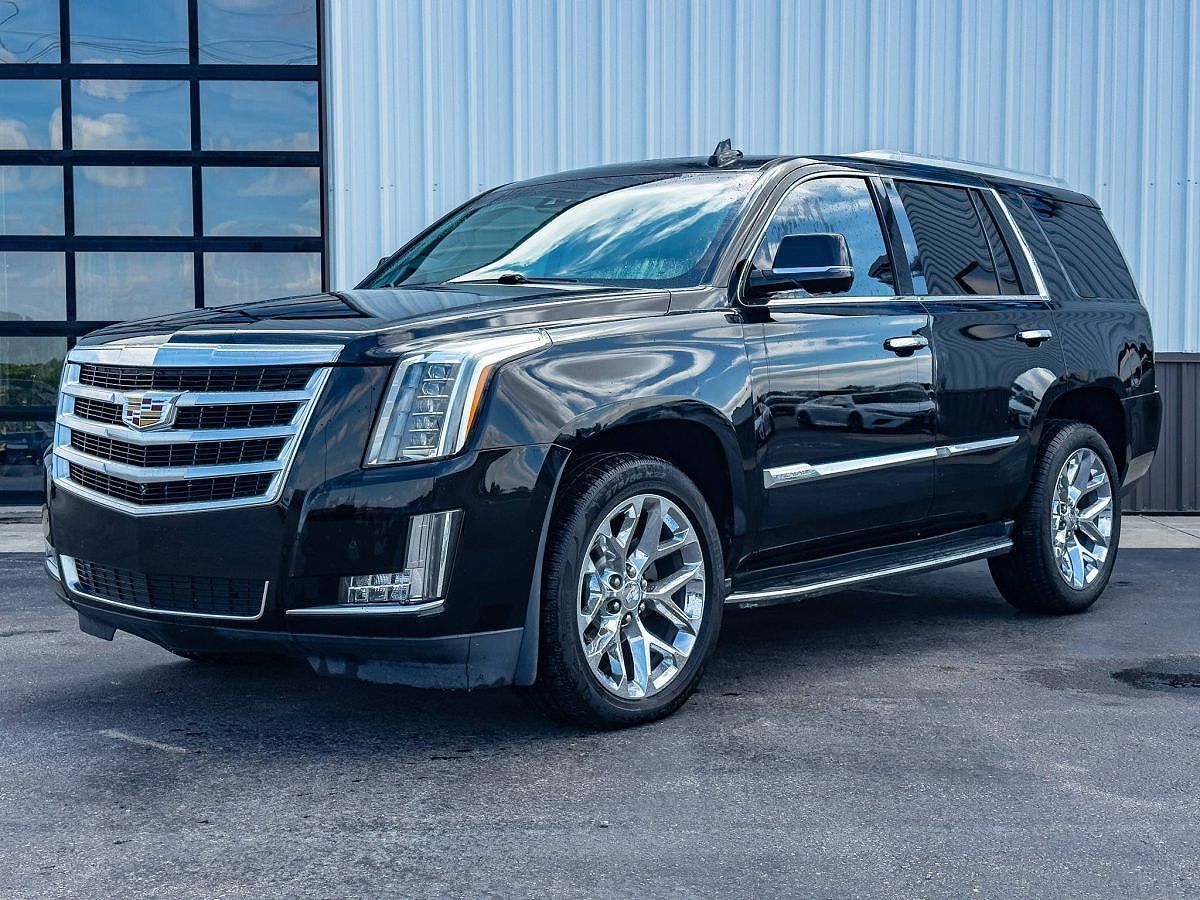 2017 CADILLAC Escalade