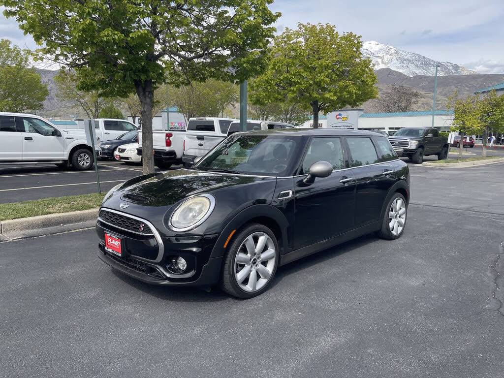 2016 MINI Clubman
