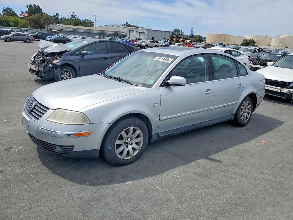 2003 VOLKSWAGEN Passat