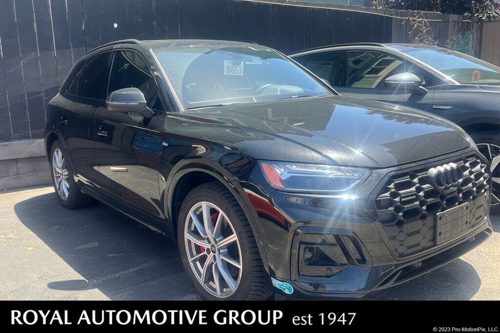 2024 AUDI Q5 e