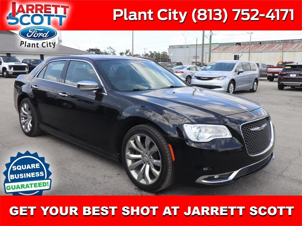 2019 CHRYSLER 300