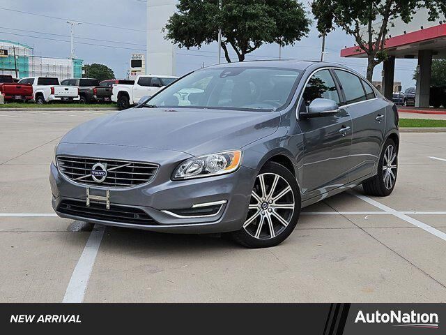 2018 VOLVO S60