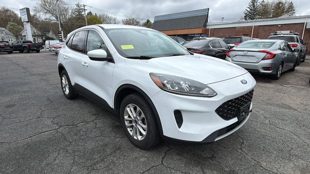 2020 FORD Escape