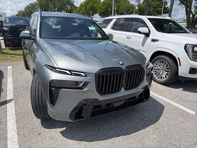 2026 BMW X7