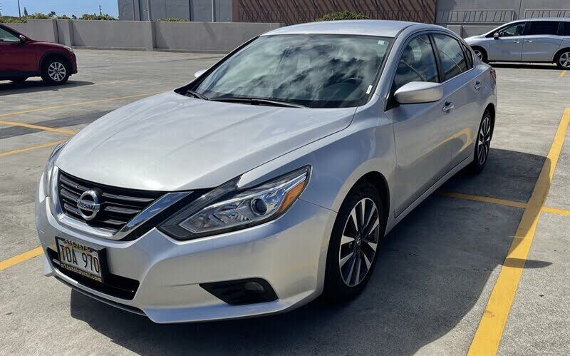 2017 NISSAN Altima
