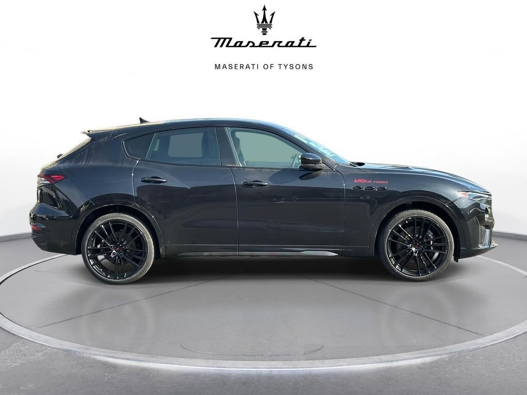 2024 MASERATI Levante