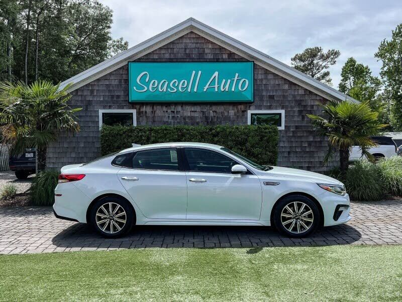 2019 KIA Optima