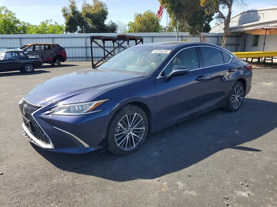2023 LEXUS ES