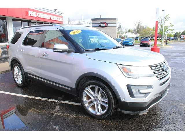 2017 FORD Explorer
