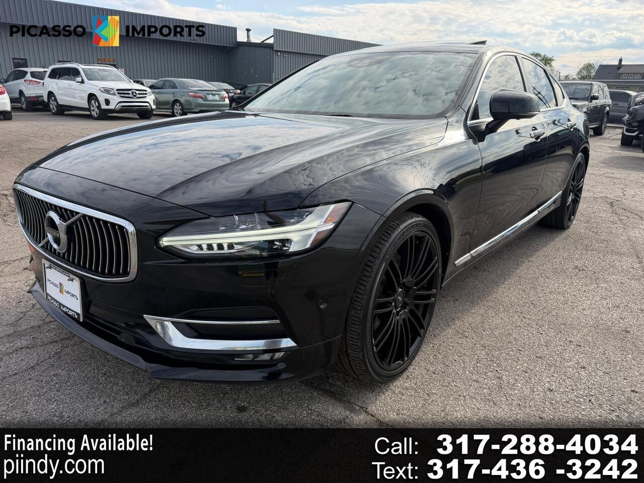 2017 VOLVO S90