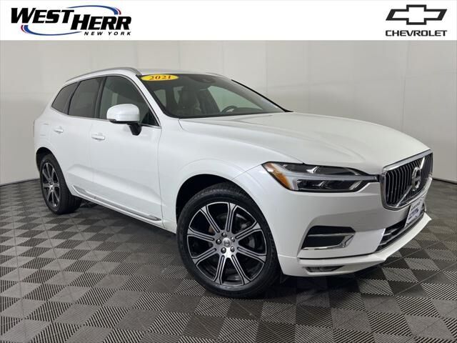 2021 VOLVO XC60