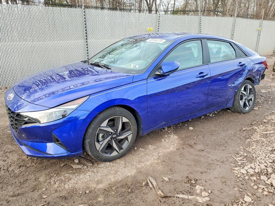 2023 HYUNDAI Elantra