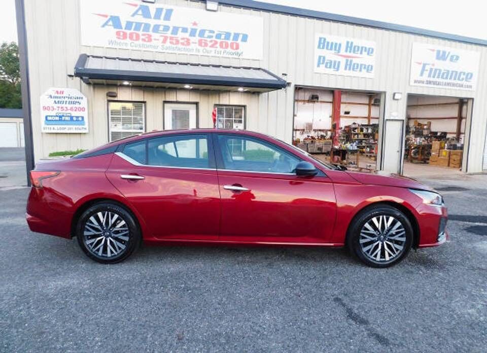 2025 NISSAN Altima