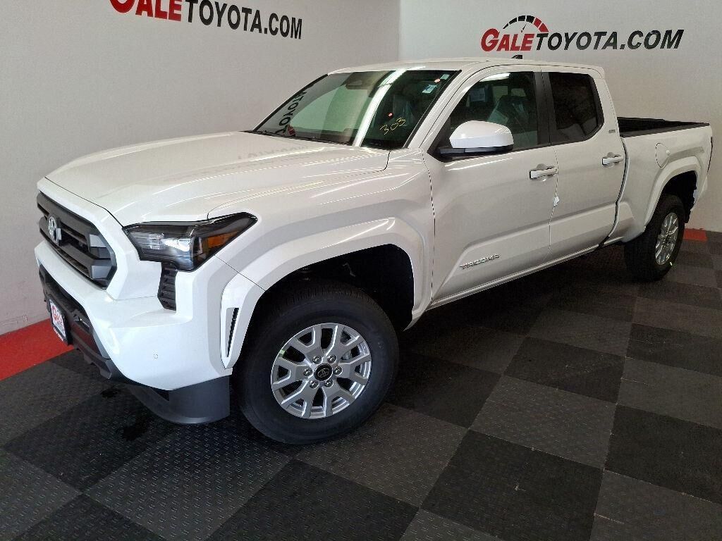 2026 TOYOTA Tacoma