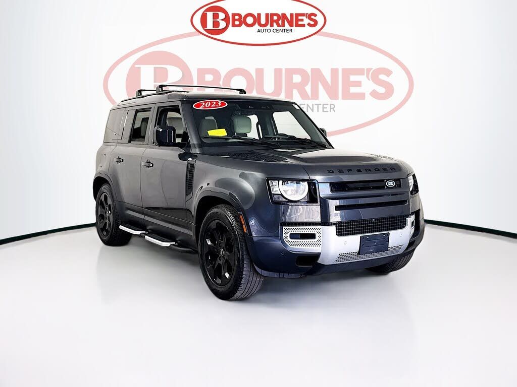 2023 LAND ROVER Defender