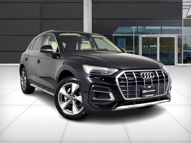 2022 AUDI Q5