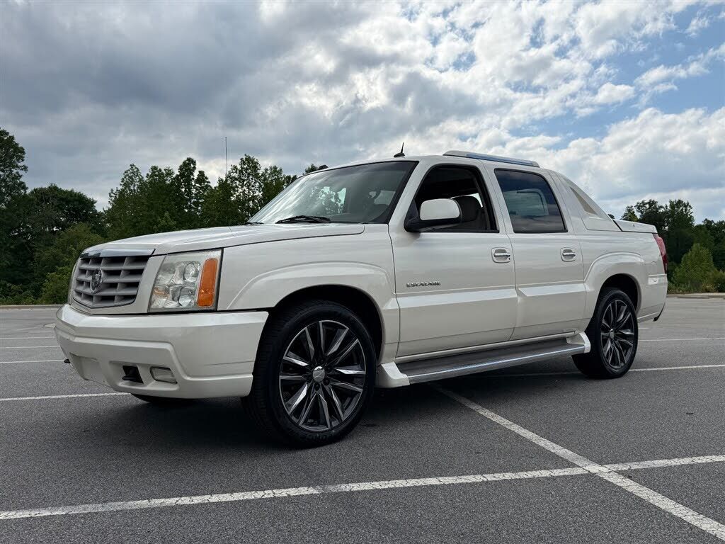 2005 CADILLAC Escalade