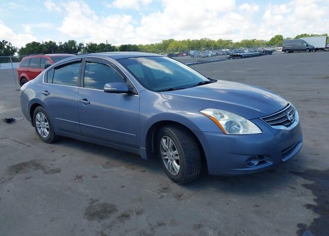 2010 NISSAN Altima