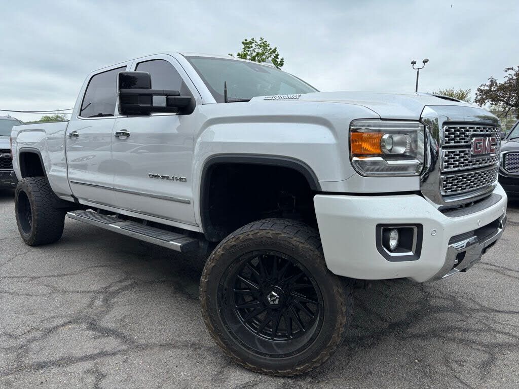 2018 GMC Sierra