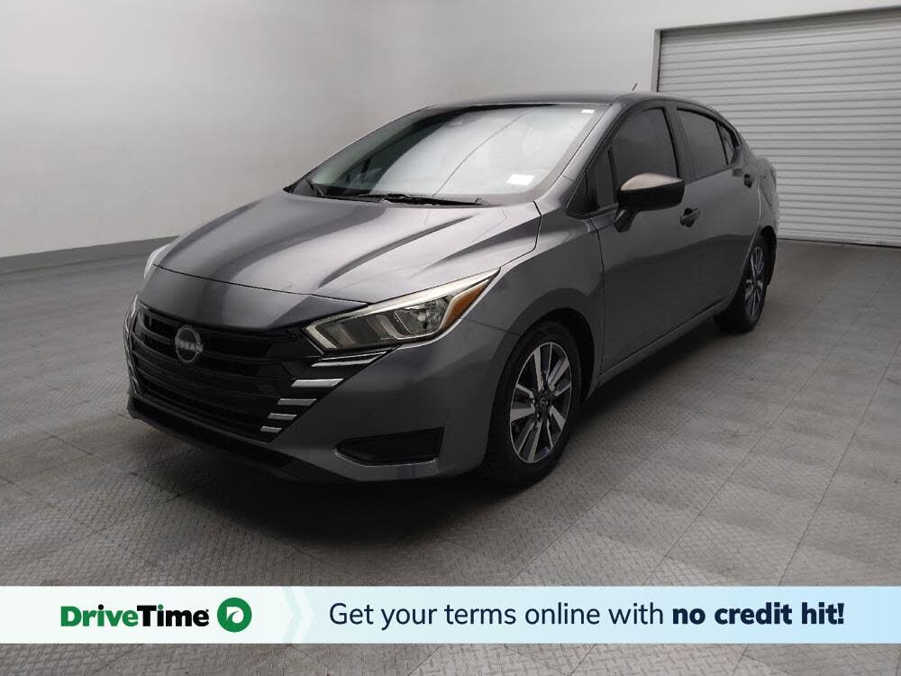 2024 NISSAN Versa
