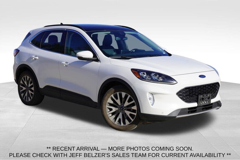 2020 FORD Escape