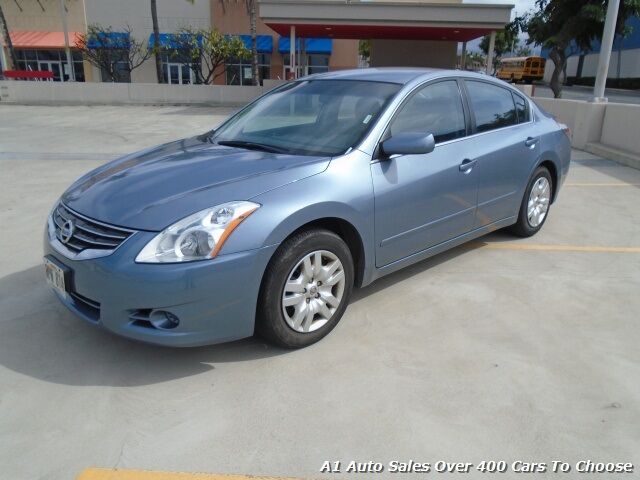 2012 NISSAN Altima