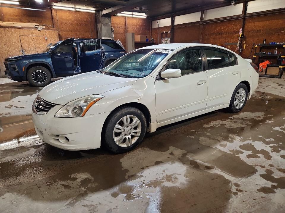 2011 NISSAN Altima