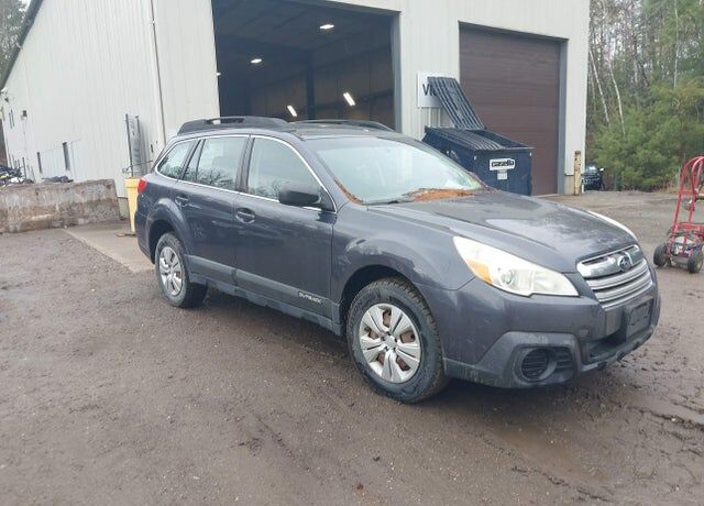 2013 SUBARU Outback