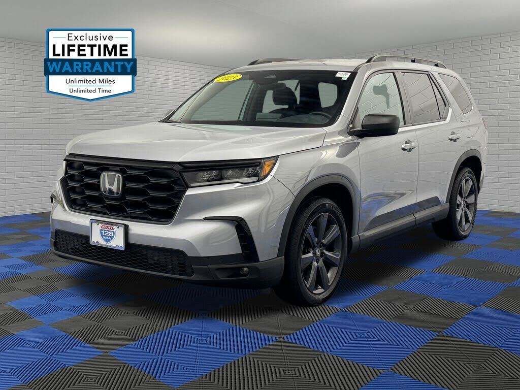 2023 HONDA Pilot