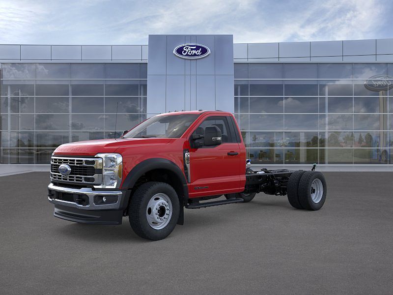 2025 FORD F-550