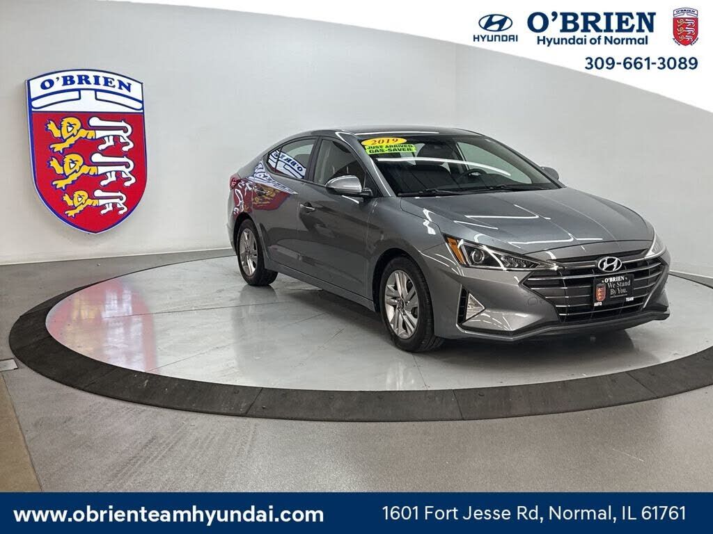 2019 HYUNDAI Elantra