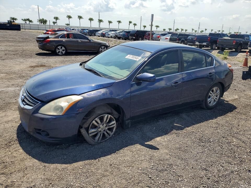 2012 NISSAN Altima
