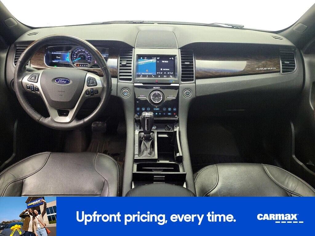 2018 FORD Taurus