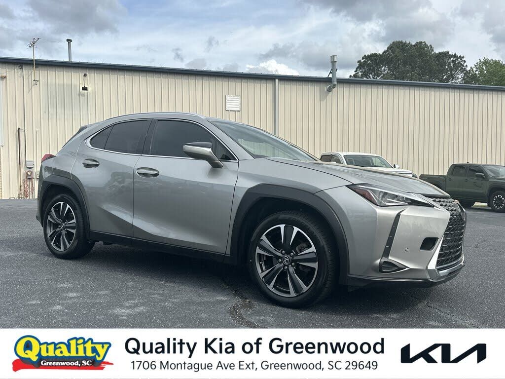 2022 LEXUS UX