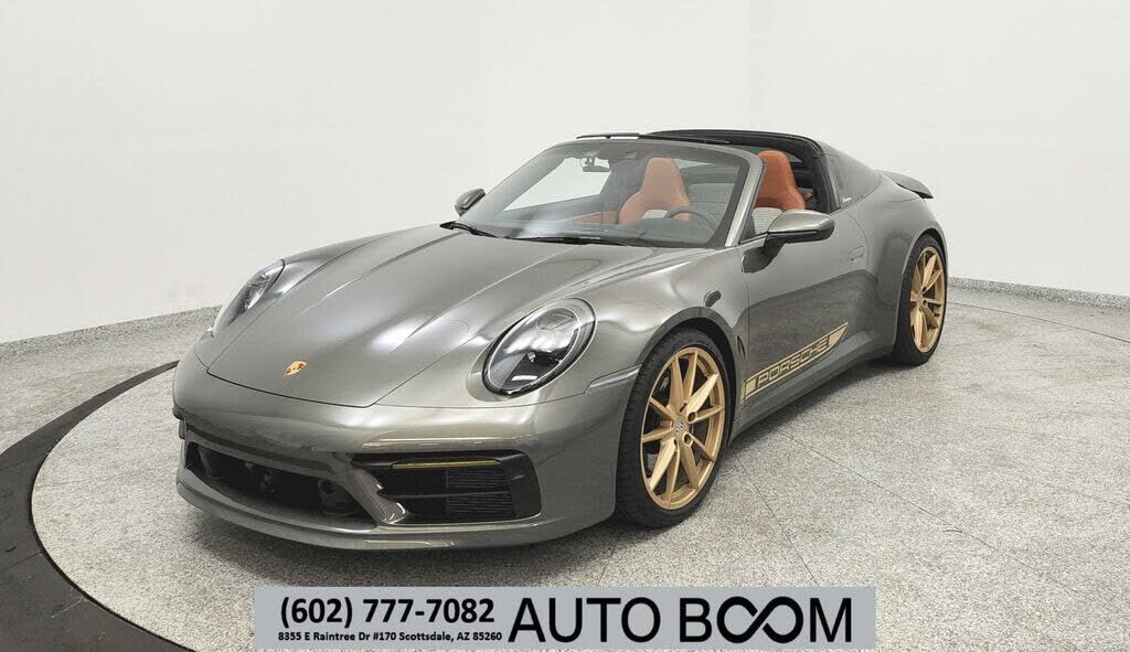 2023 PORSCHE 911