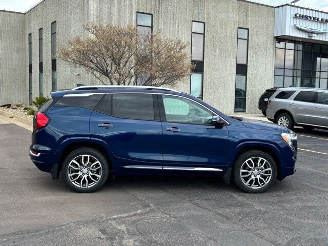 2023 GMC Terrain