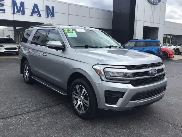 2023 FORD Expedition