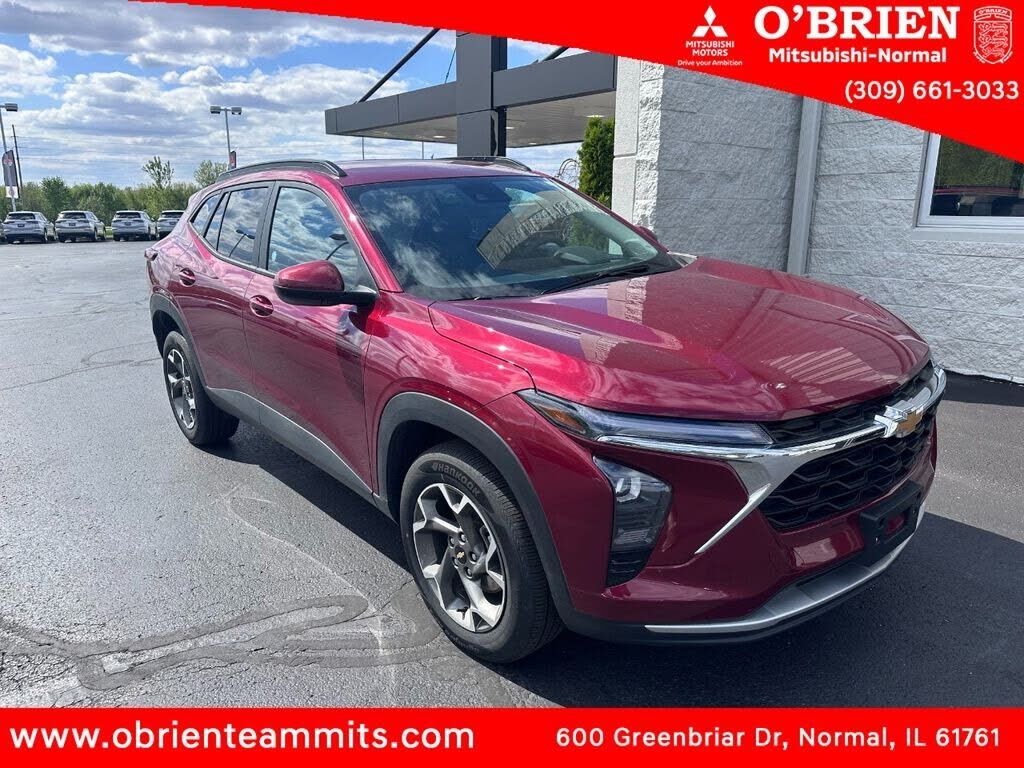 2025 CHEVROLET Trax