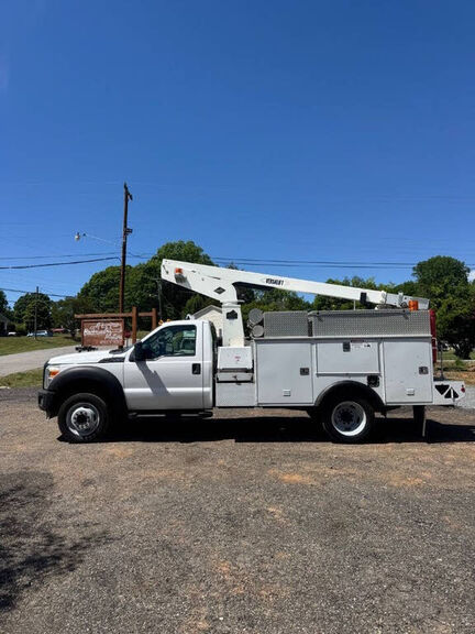 2012 FORD F-450
