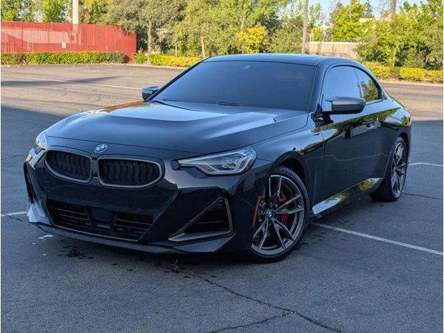 2022 BMW M2