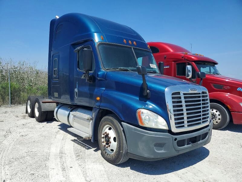 2019 FREIGHTLINER Cascadia