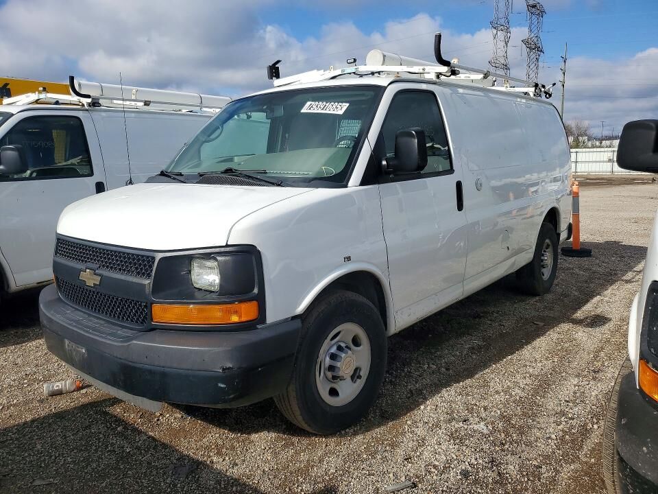 2013 CHEVROLET Express