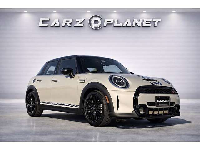 2022 MINI Hardtop