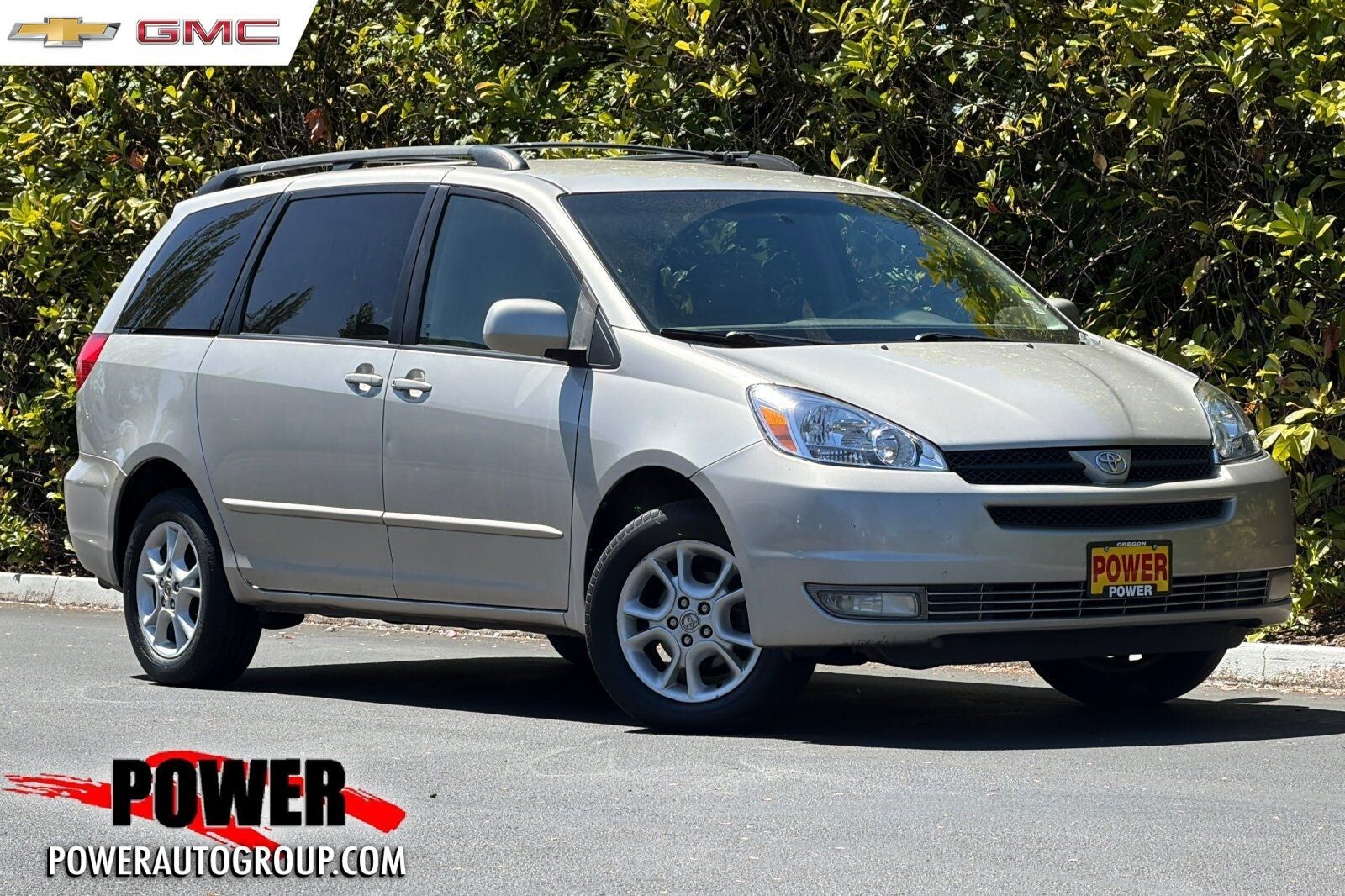 2004 TOYOTA Sienna