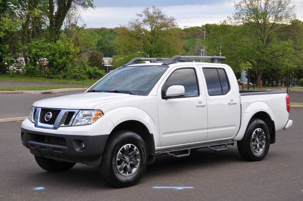 2015 NISSAN Frontier
