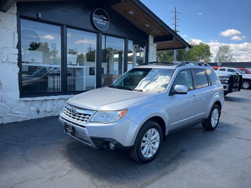 2013 SUBARU Forester
