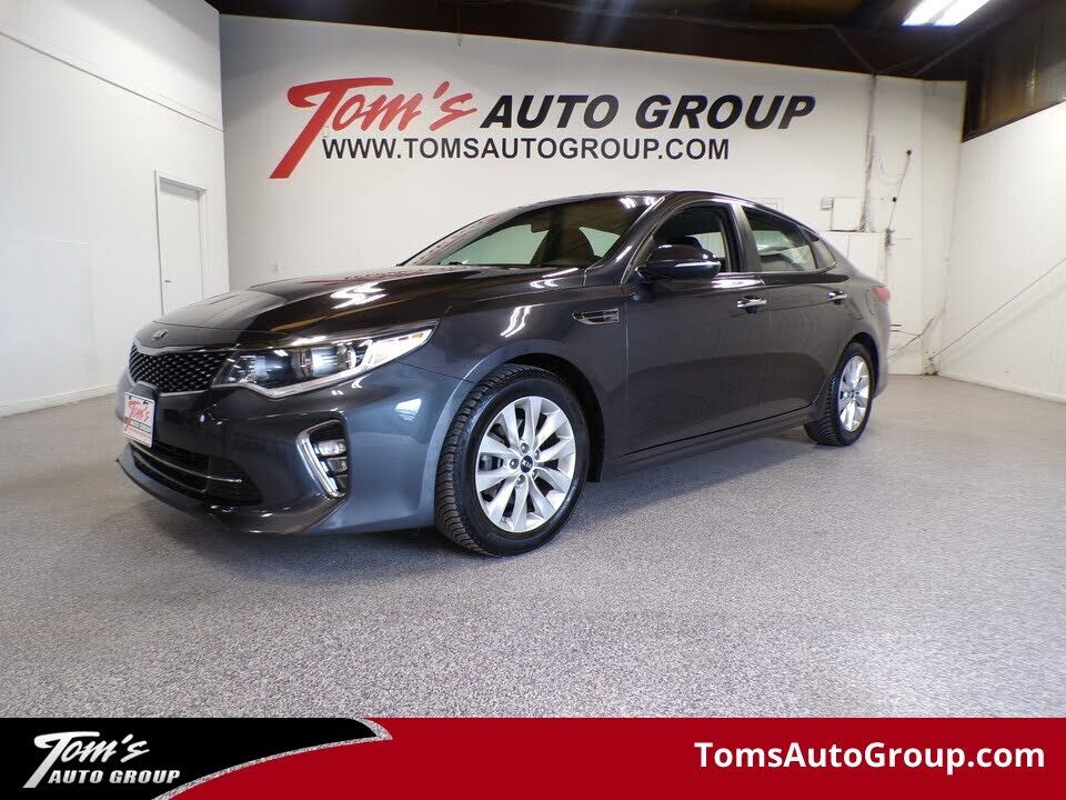2018 KIA Optima